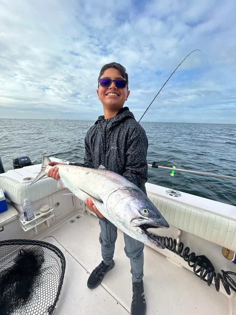 Vancouver Saltwater Salmon Fishing Report: November 3, 2023