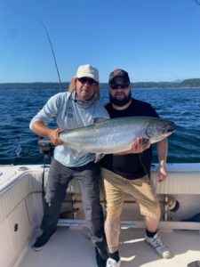 Vancouver_salmon_fishing_Chinook_Aug'21