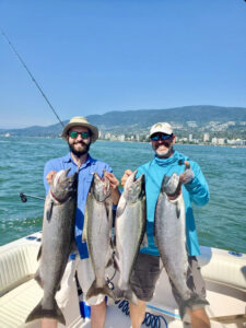 Vancouver_saltwater_fishing_Fraser_Chinook_Sept'22